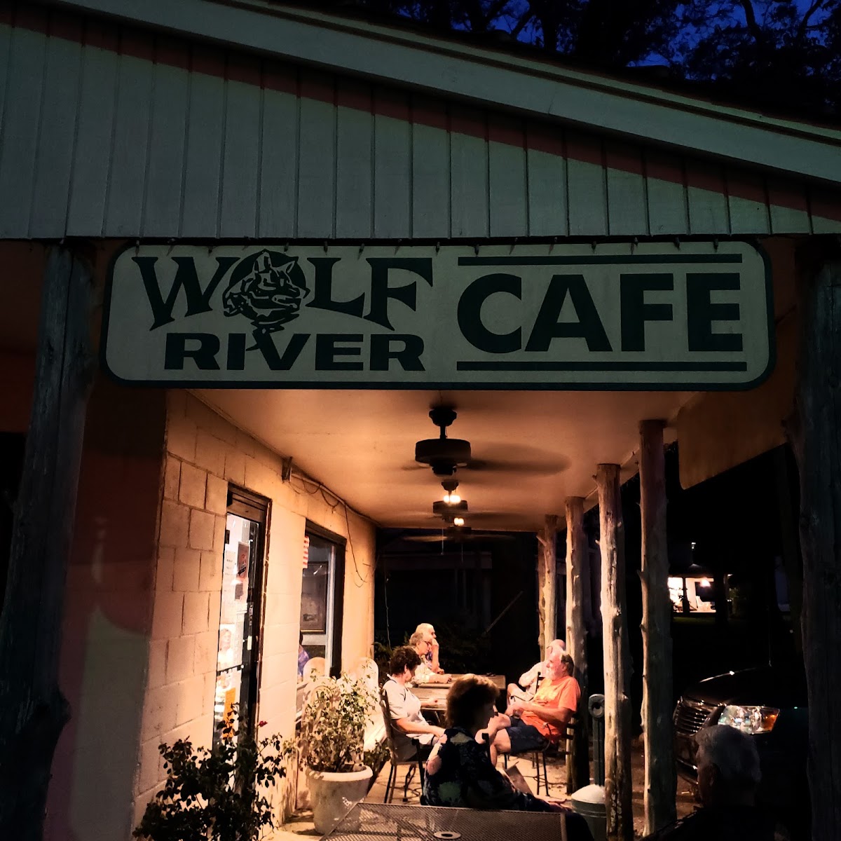 Wolf River Cafe